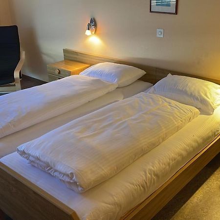 Hotel Edirol Vouvry Eksteriør bilde
