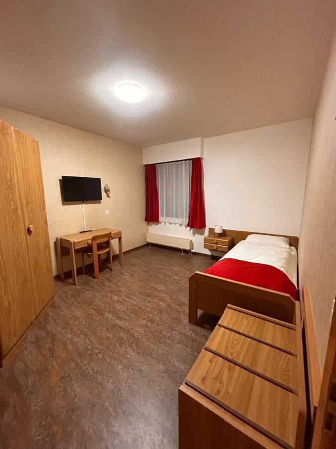 Hotel Edirol Vouvry Eksteriør bilde